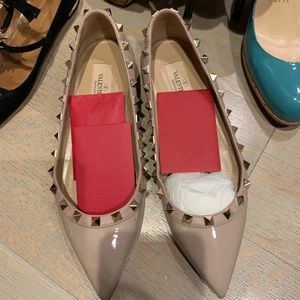 Valentino flats, this flat has not been sold